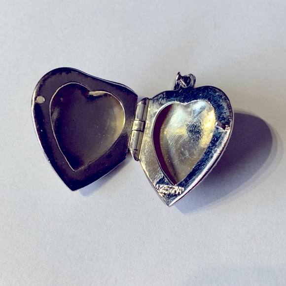 💝Vintage Silver 925 Heart Locket Pendant - Picture 2 of 4